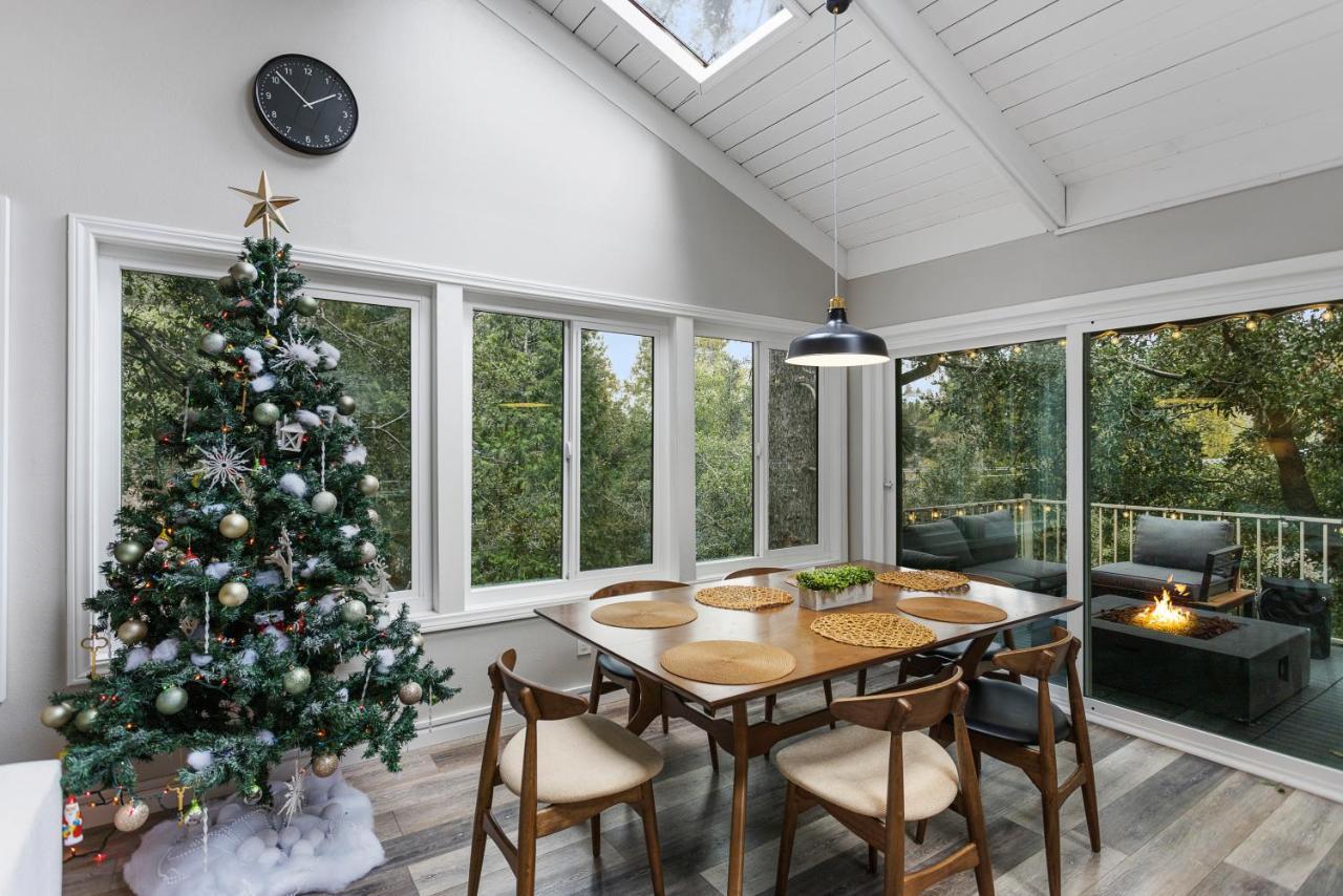 Mountain Getaway By Lake Crestline Exterior photo